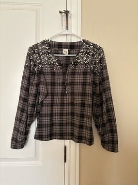 AKEMI + KIN Long Sleeve